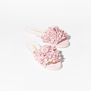 Lady's Chanel Mules Light Pink