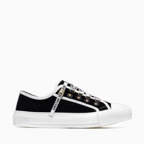 Women low top trainer in white black canvas KCK177CVA
