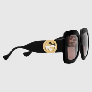 Gucci Rectangular sunglasses eyewear with chain