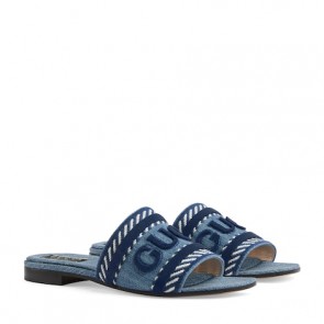 Lady's Gucci Slide Sandal With Gucci Script