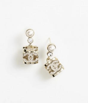 Lady's Chanel Pendant Earrings