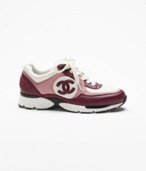 Lady's Chanel Sneakers In Calfskin Fall-Winter 2023/24
