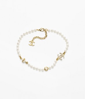 Lady's Chanel Necklace Fall-Winter 2023/2024