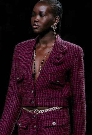 Lady's Chanel Jacket Fall-Winter 2023/24