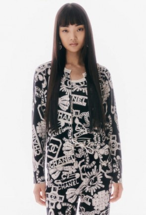 Lady's Chanel Cardigan Coco Neige 2023/24
