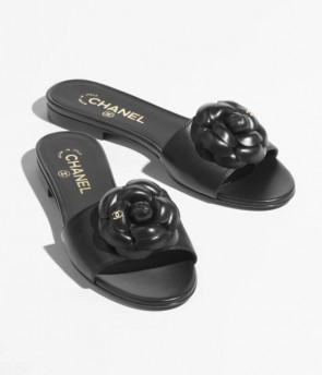 Lady's Chanel Mules In Lambskin