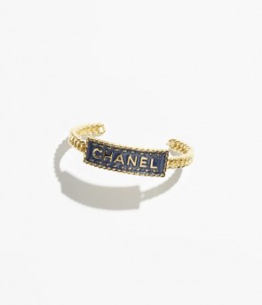 Lady's Chanel Metal Cuff Spring-Summer 2024