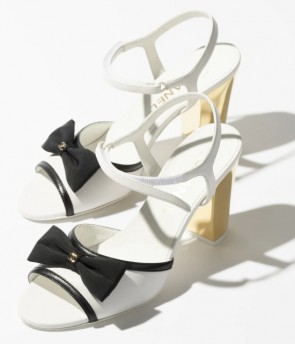 Lady's Chanel Sandals In Lambskin & Grosgrain