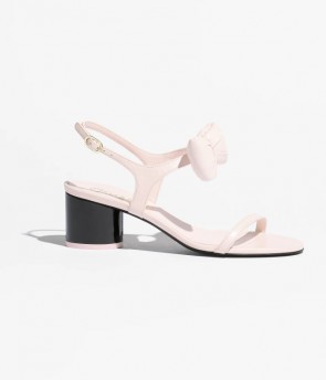 Lady's Chanel Sandals Light Pink