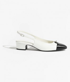 Lady's Chanel Slingbacks in White & Black