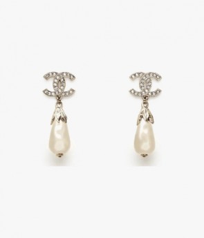 Lady's Chanel Pendant Earrings Spring-Summer 2025