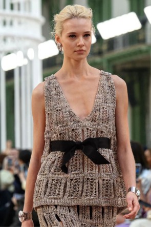 Lady's Chanel Top in Gray, Beige & Black