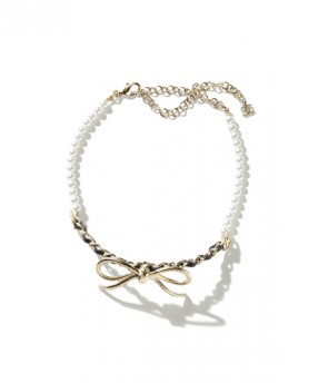 Chanel Choker In Gold Metal,Calfskin&Glass Pearls