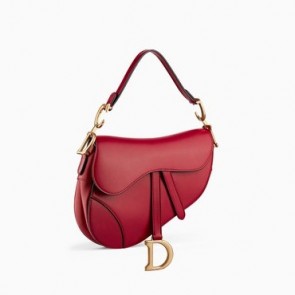 Women saddle bag in red calfskin M0446CWGH_M41R