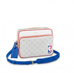 LV x NBA Nil Messenger Antartica Louis Vuitton Bag