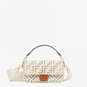 Fendi-baguette-bag-pink-2021