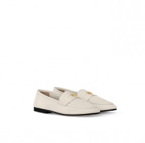 Lady's Louis Vuitton Soho Flat Loafer Ecru White