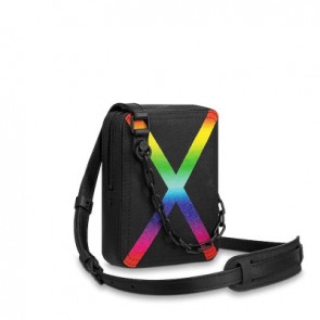 Men's danube messenger bags