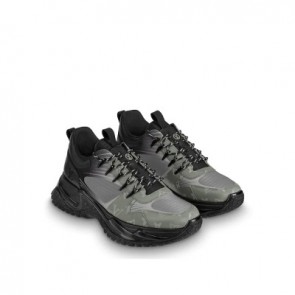 Mens run away pulse sneaker 1A4K68