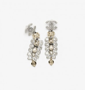 Lady's Chanel Clip-On Pendants Metal, Glass Pearls & Strass