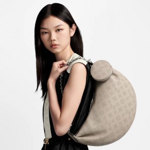 Lady's Louis Vuitton Baia Bag MM